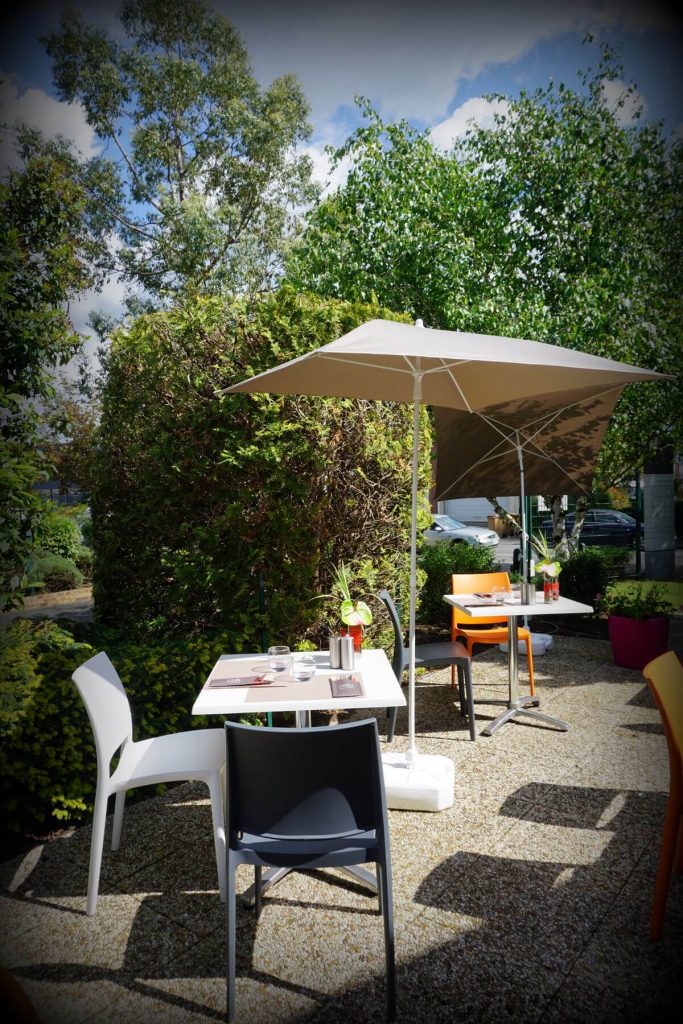 sejour-hotel-ibis-tours-sud-chambres-terrasse (1)