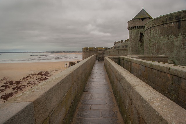 promenade rempart saint malo